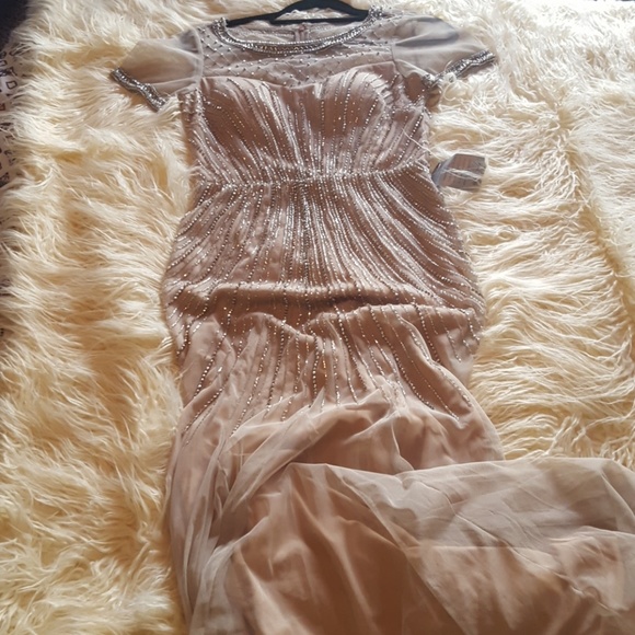 Adrianna Papell Dresses & Skirts - Adriana Papell beaded gown